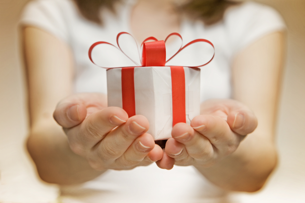 Gift-giving in the modern age : Why online tech is a rising trend ...