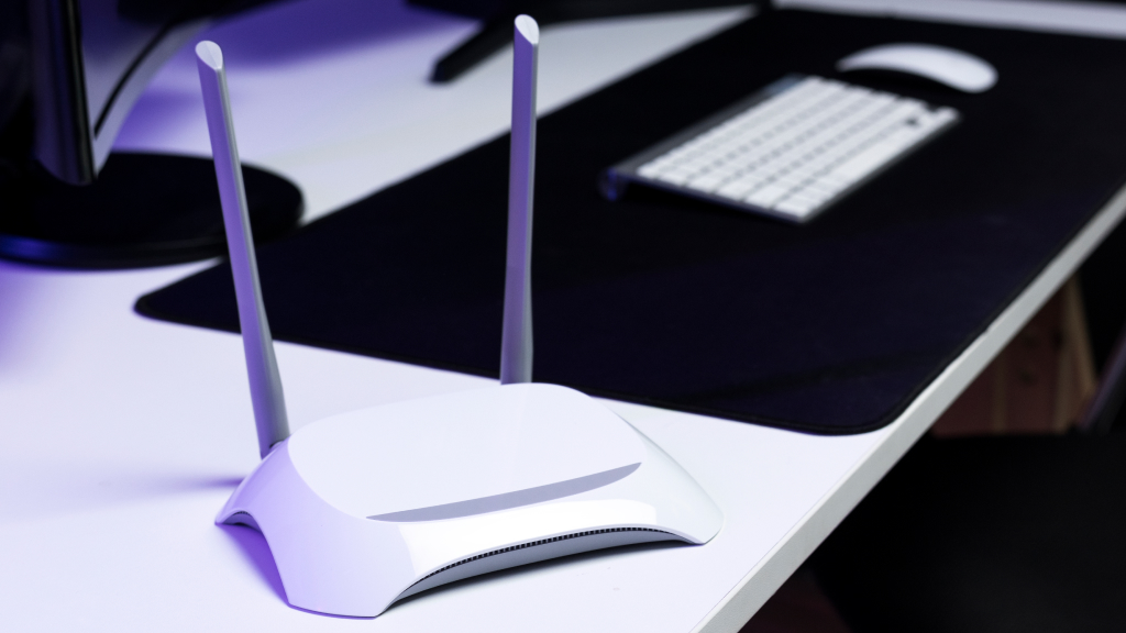 Adjust Your Router's External Antennas